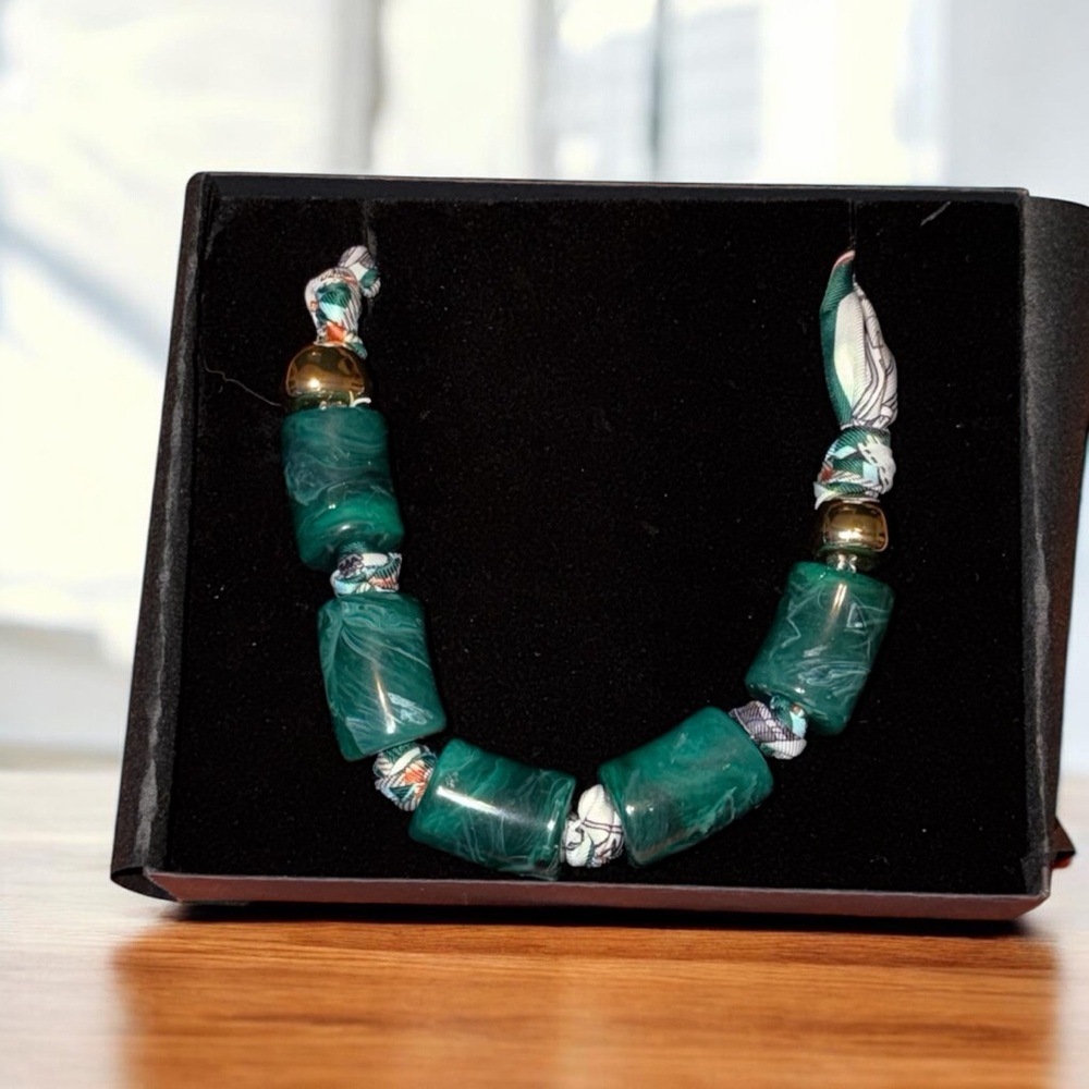 Elegant Green Beaded Necklace